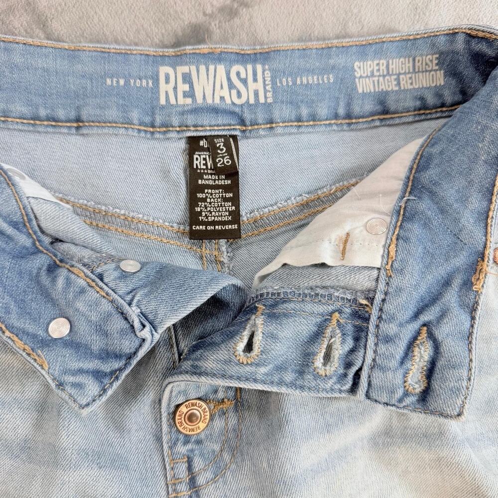 Super High Rise Jean Shorts 3/26 Rewash Vintage Reunion Frayed Hem Stretch Booty - Picture 15 of 16